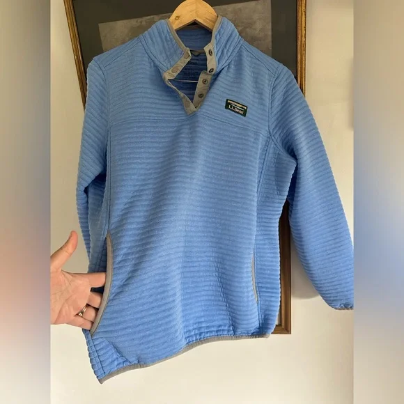 L.L. Bean Airlight Pullover sz M - Picture 6 of 8